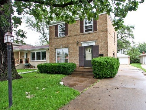 1229 Hoffman Avenue Park Ridge, IL 60068 - Photo 1 of 18