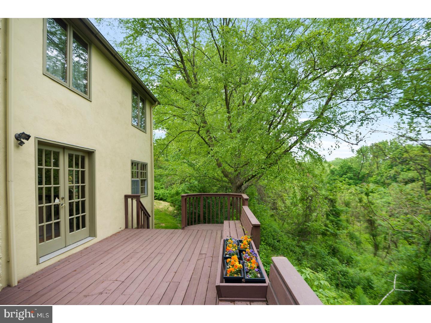 8550 Old Line Road, Unit A Philadelphia, PA 19128 - Photo 22 of 25 Deck
