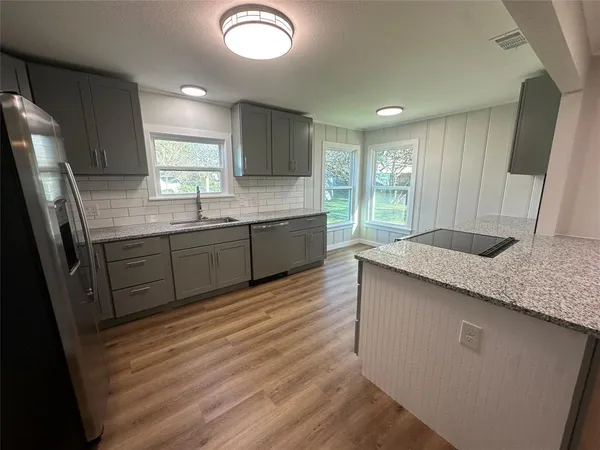 $249,999 | 1803 North Alexander Street, Sherman, TX 75092