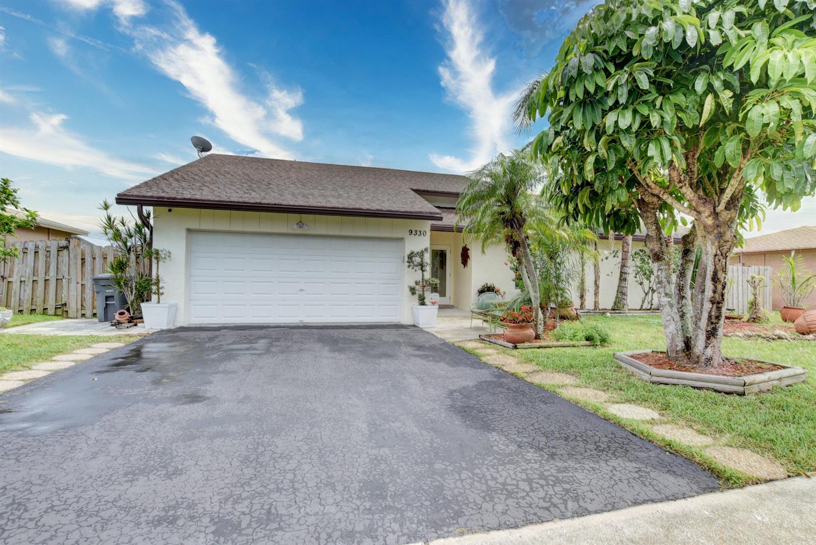 9330 Gettysburg Road Boca Raton, FL 33434 - Photo 2 of 43