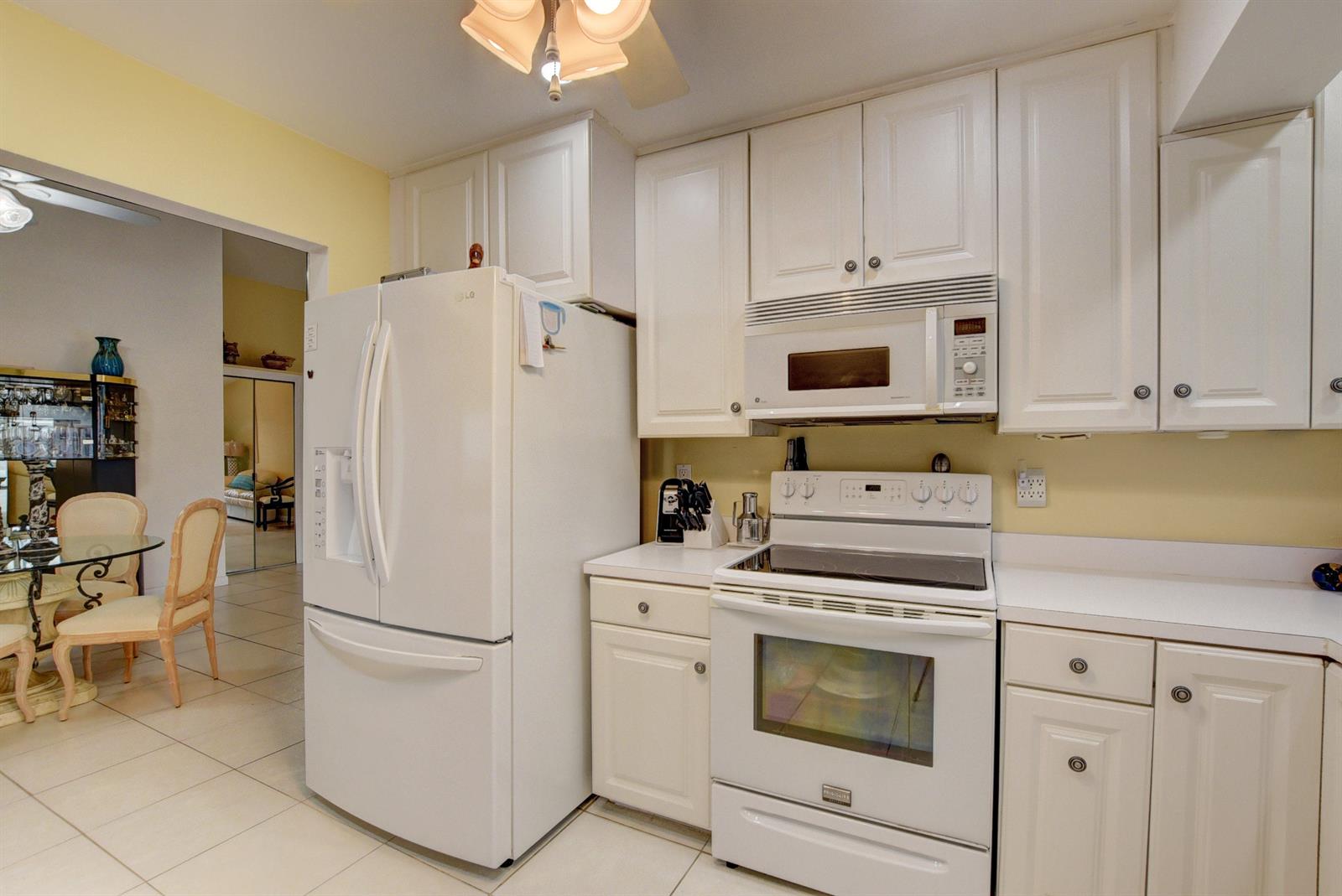 9330 Gettysburg Road Boca Raton, FL 33434 - Photo 15 of 43