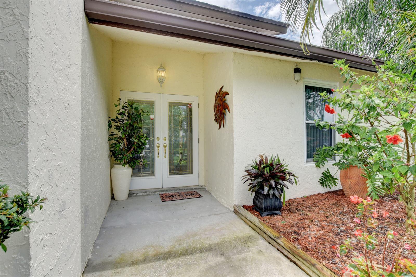 9330 Gettysburg Road Boca Raton, FL 33434 - Photo 4 of 43