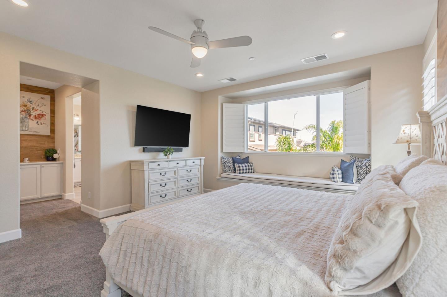 1137 Viognier Way Gilroy, CA 95020 - Photo 21 of 36