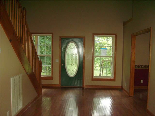 3564 Armstrong Road Springfield, TN 37172 - Photo 2 of 5 Nice Entry Foyer!