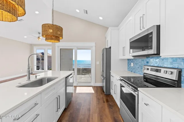 $1,220,000 | 9106 West Highway 98, Port St. Joe, FL 32456