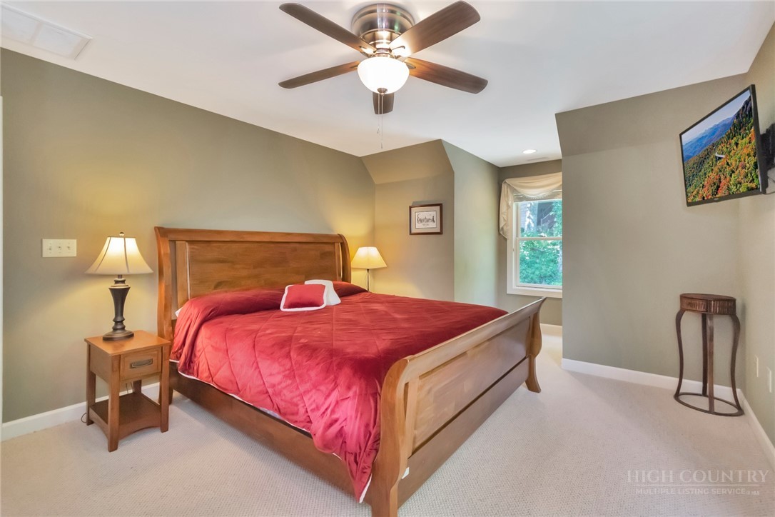 185 Raven View Boone, NC 28607 - Photo 22 of 42 Gallery Image 22