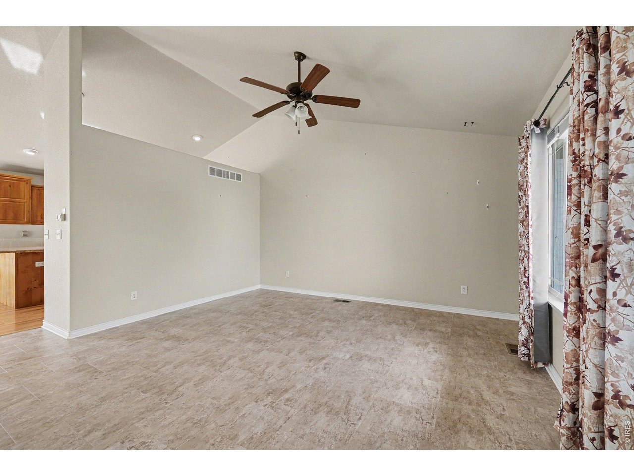 9064 Raging Bull Lane Wellington, CO 80549 - Photo 3 of 39