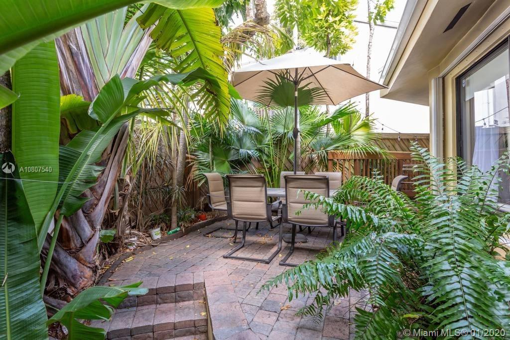 2575 Tigertail Avenue, Unit 2575 Miami, FL 33133 - Photo 12 of 13 Patio