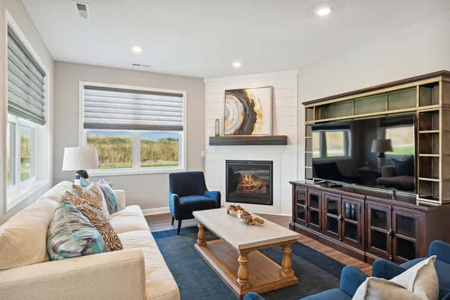 $514,900 | 10945 Glacier Lane North, Dayton, MN 55369