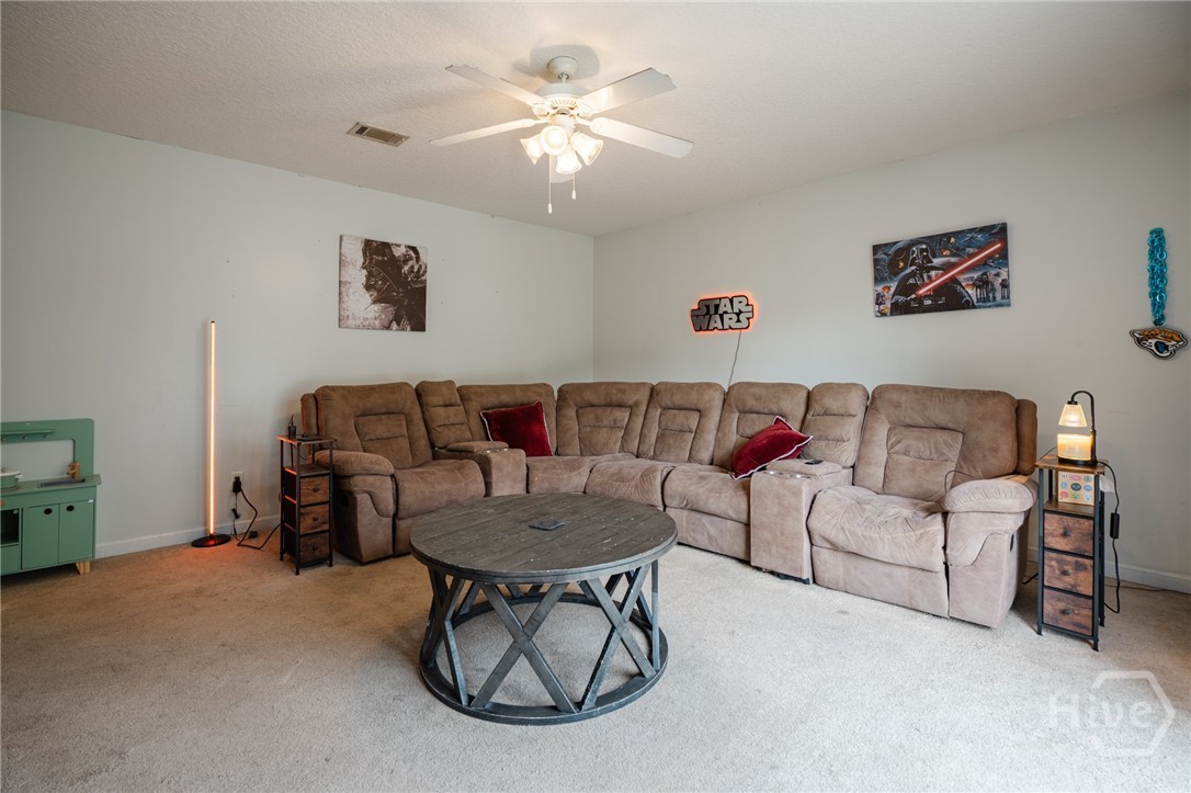 150 Wingefield Cmns Brunswick, GA 31525 - Photo 3 of 29