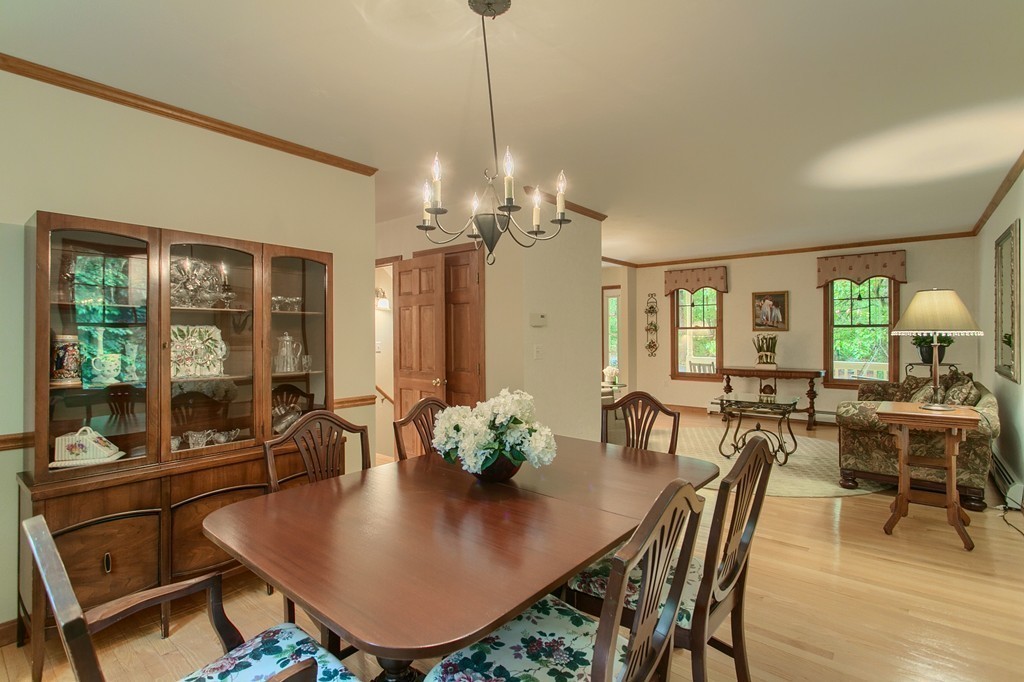 862 Burroughs Road Boxborough, MA 01719 - Photo 3 of 28