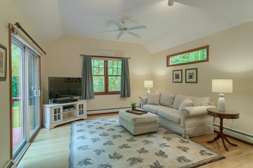 862 Burroughs Road Boxborough, MA 01719 - Photo 9 of 28