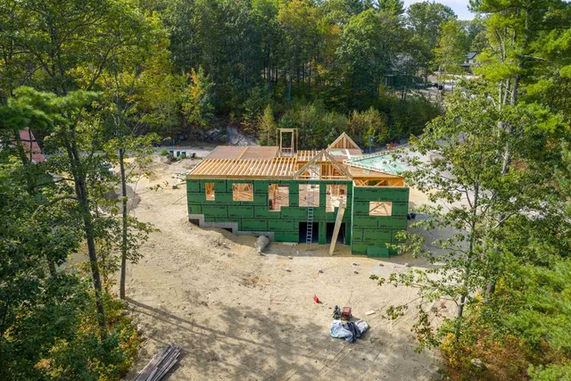 $1,400,000 | 6 Windjammer's Ridge, Laconia, NH 03246