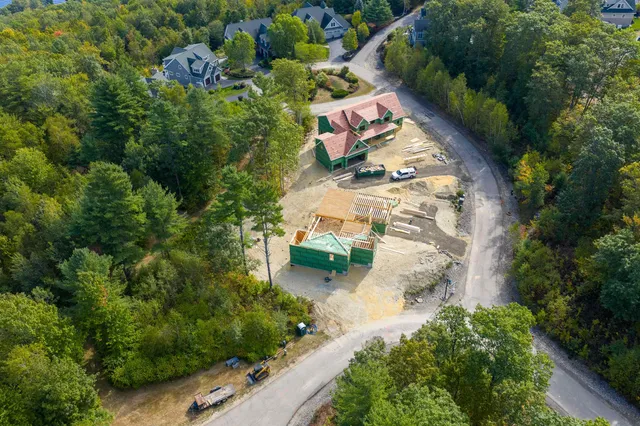 $1,400,000 | 6 Windjammer's Ridge, Laconia, NH 03246