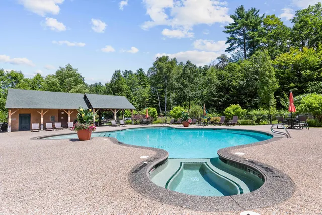 $1,400,000 | 6 Windjammer's Ridge, Laconia, NH 03246