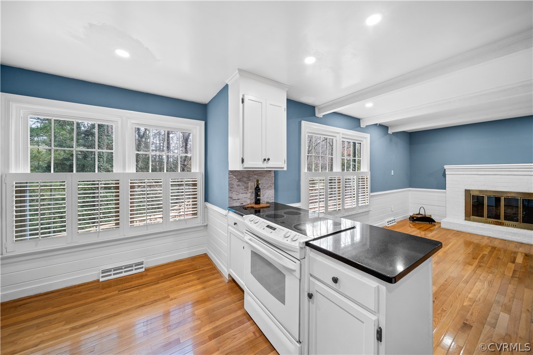 2331 Hicks Road Richmond, VA 23235 - Photo 11 of 38 Tons of natural light complement the kitchen and f