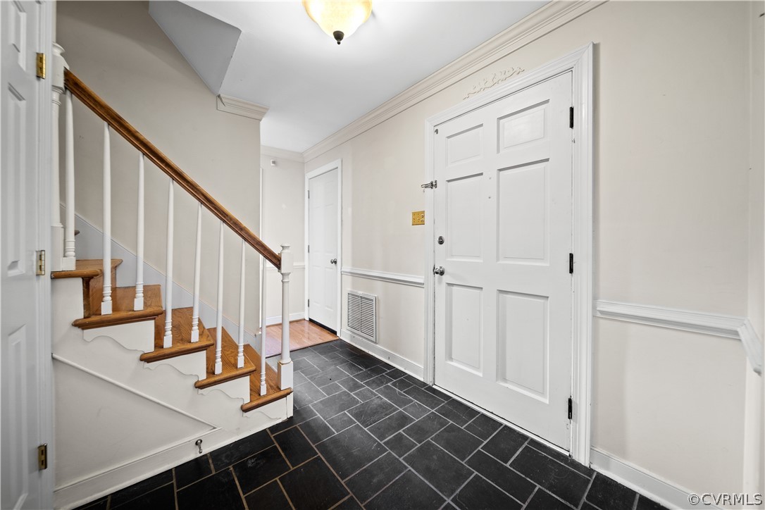 2331 Hicks Road Richmond, VA 23235 - Photo 3 of 38