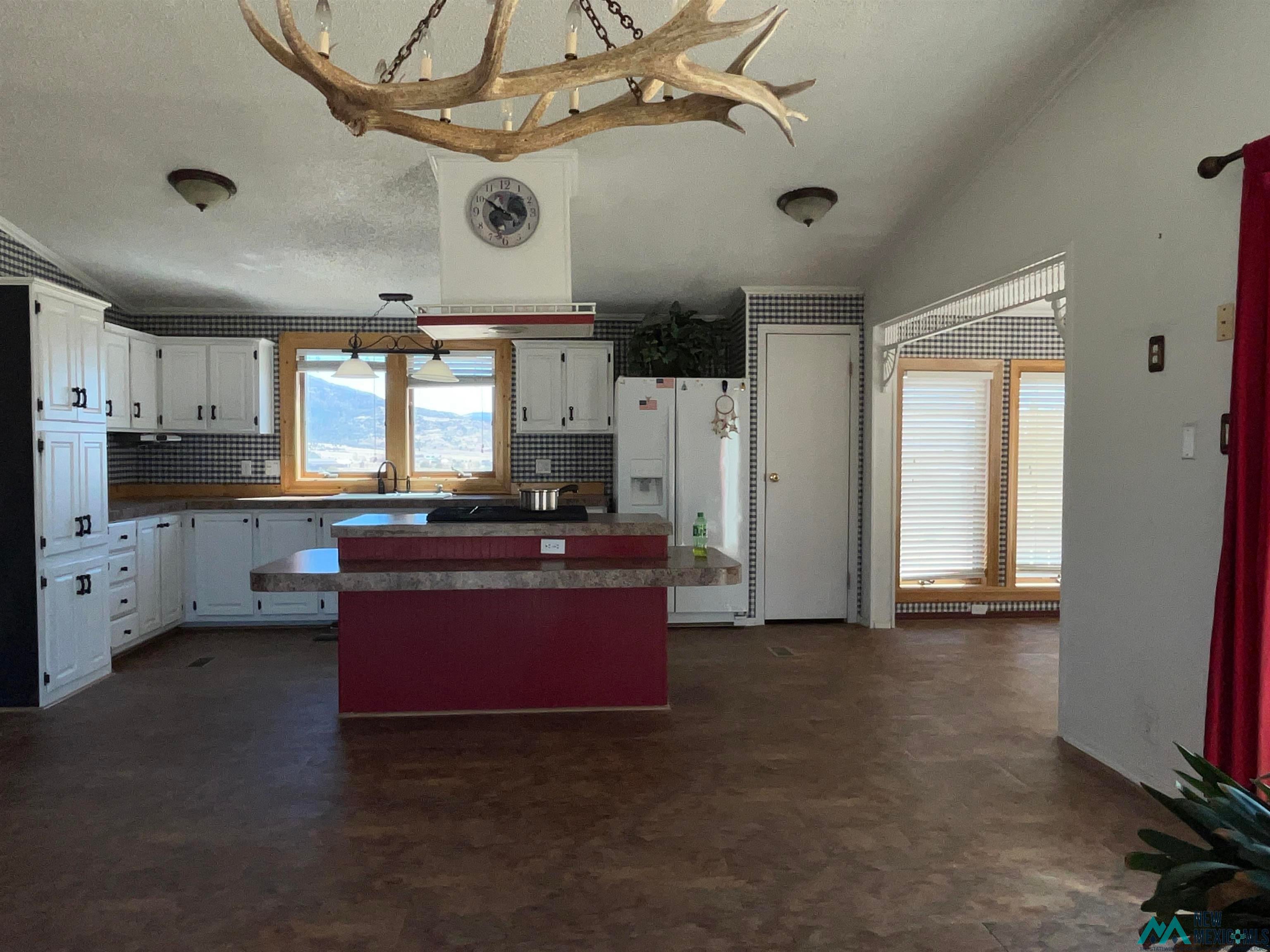 24 Black Mesa Road Raton, NM 87740 - Photo 9 of 40 Gallery Image 9