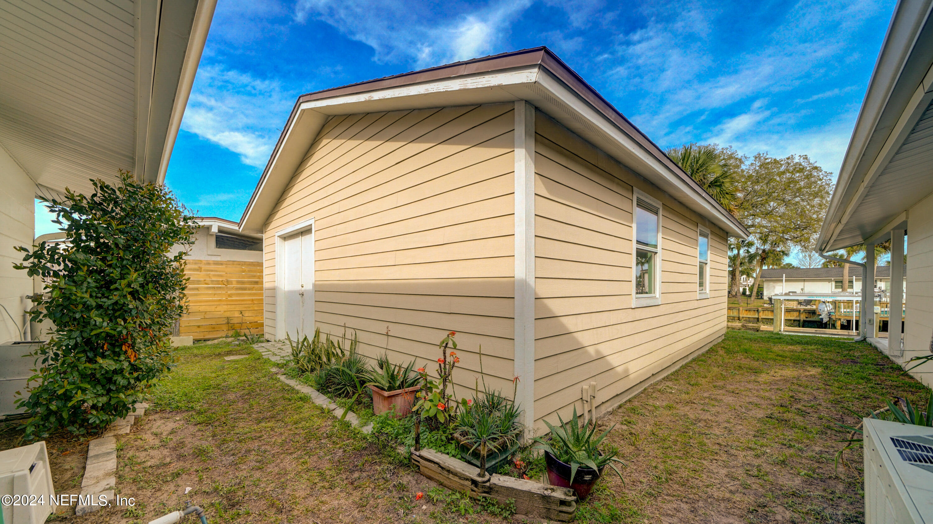 3365 Eunice Road Jacksonville, FL 32250 - Photo 43 of 77 040