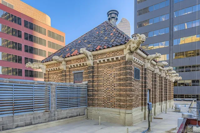 a front view of a building