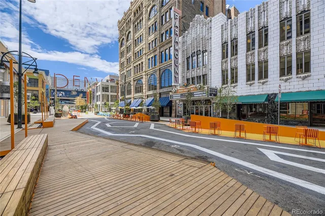 a view of tall building with a outdoor view