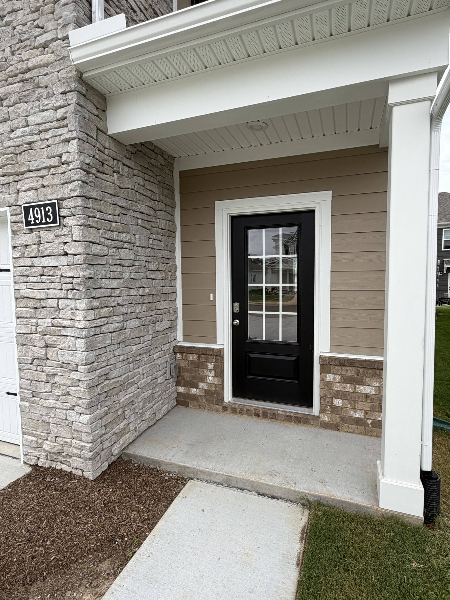 4913 Mowbray Way Murfreesboro, TN 37129 - Photo 2 of 29