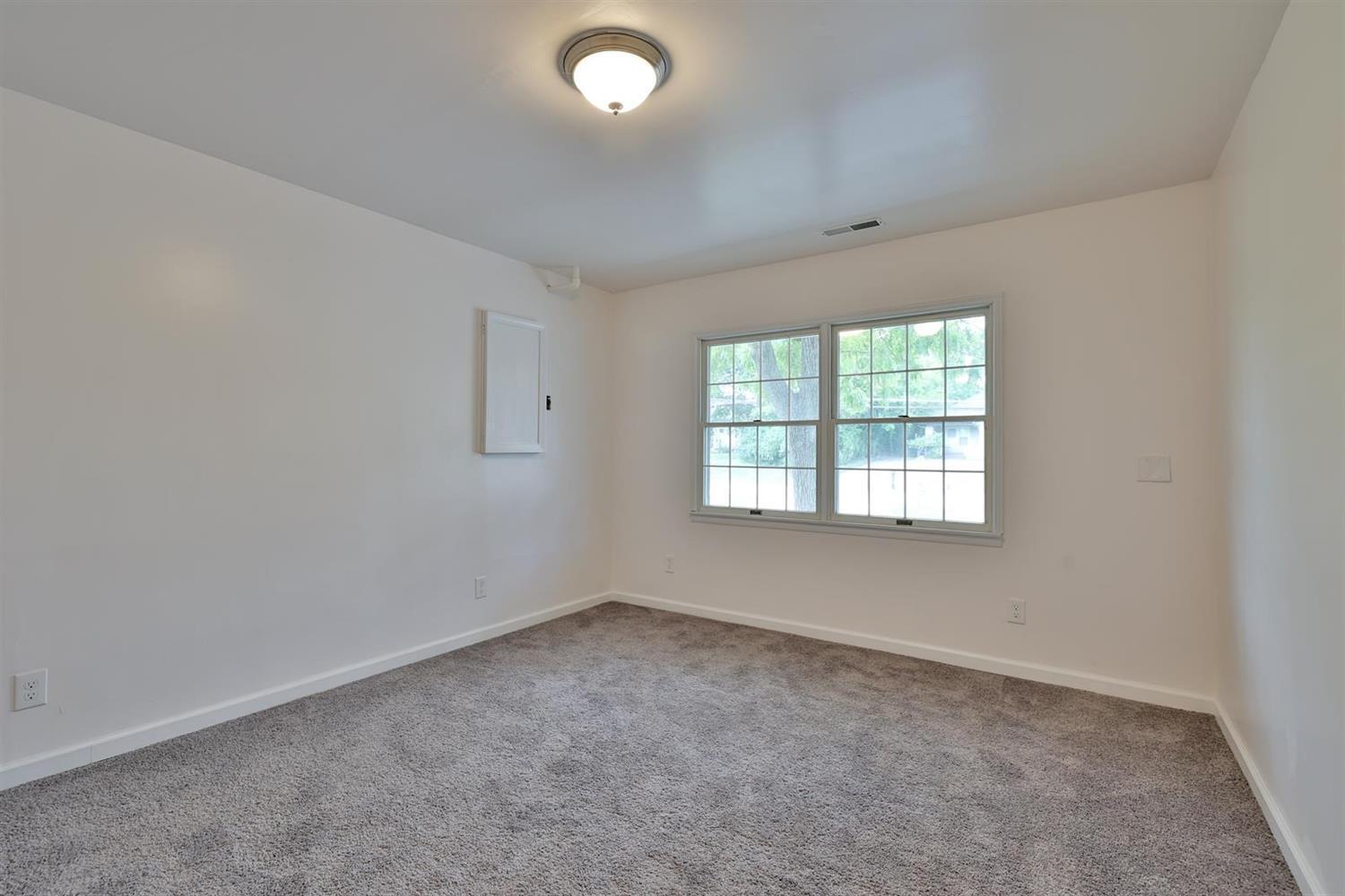 579 West Kemper Road Springdale, OH 45246 - Photo 18 of 36