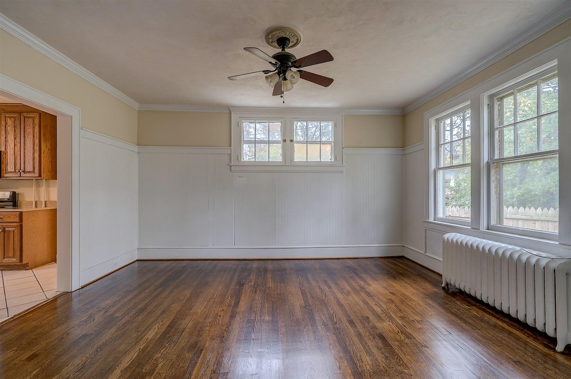 1930 Carter Road Southwest Roanoke, VA 24015 - Photo 12 of 35 dining room