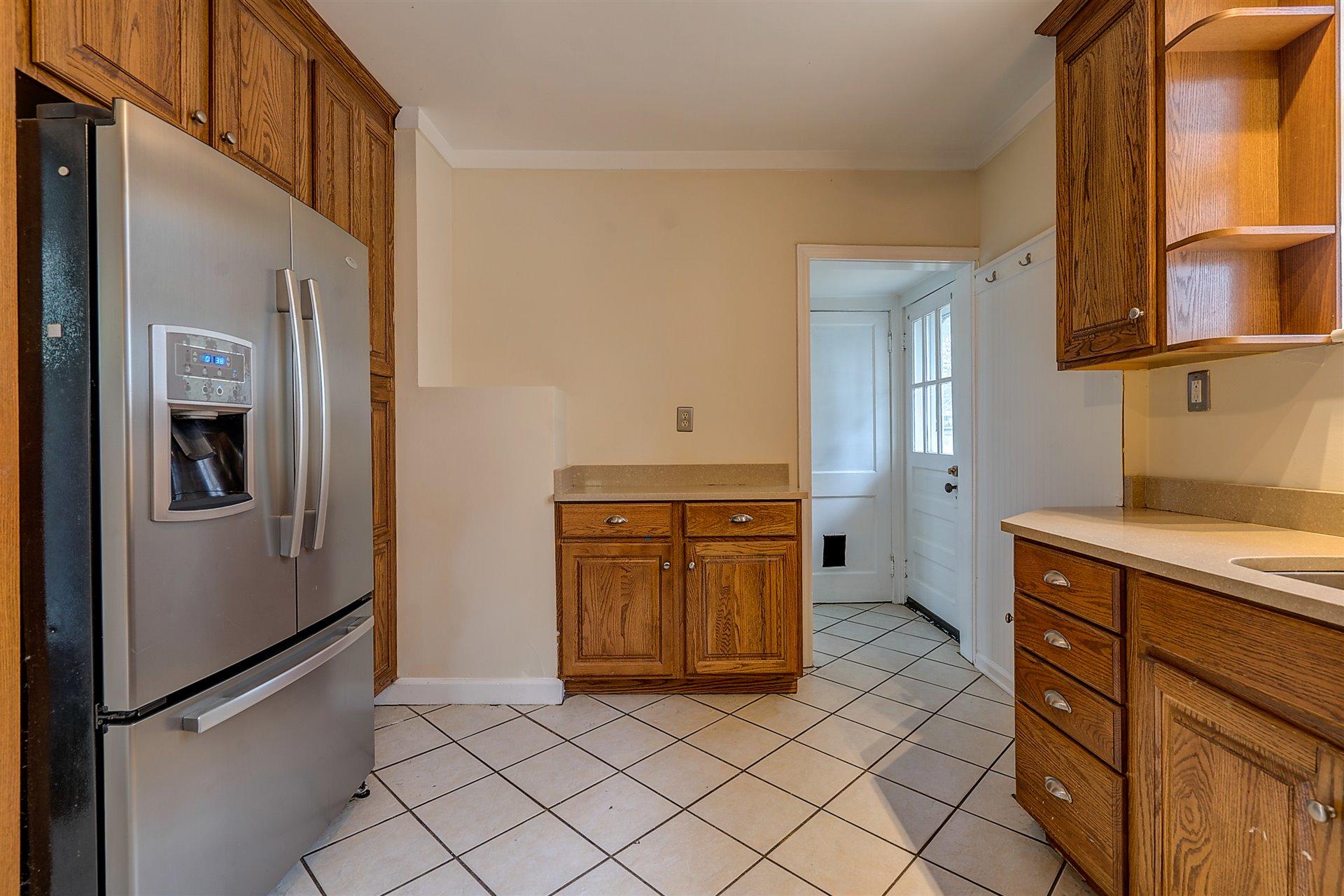 1930 Carter Road Southwest Roanoke, VA 24015 - Photo 19 of 35 stainless appliances