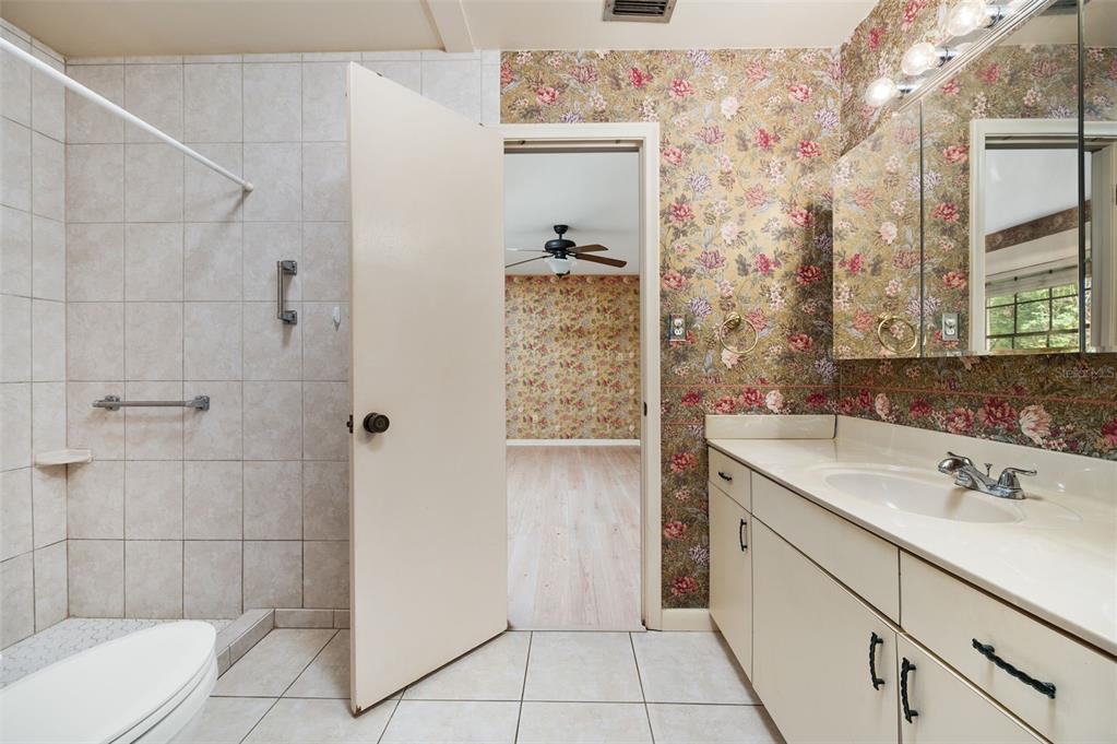 412 Northwest 46th Street Gainesville, FL 32607 - Photo 25 of 58