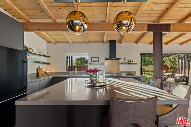 $1,189,000 | 19591 Prickly Pear Trail, Desert Hot Springs, CA 92241