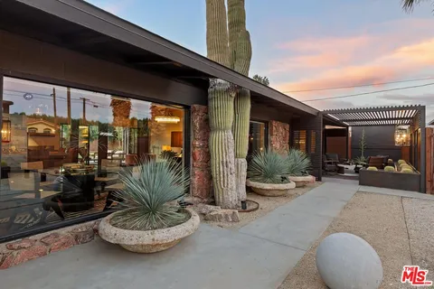 $1,189,000 | 19591 Prickly Pear Trail, Desert Hot Springs, CA 92241