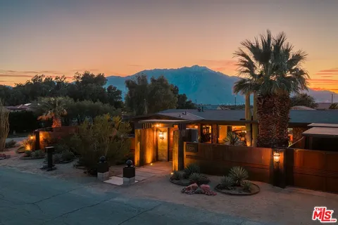 $1,189,000 | 19591 Prickly Pear Trail, Desert Hot Springs, CA 92241