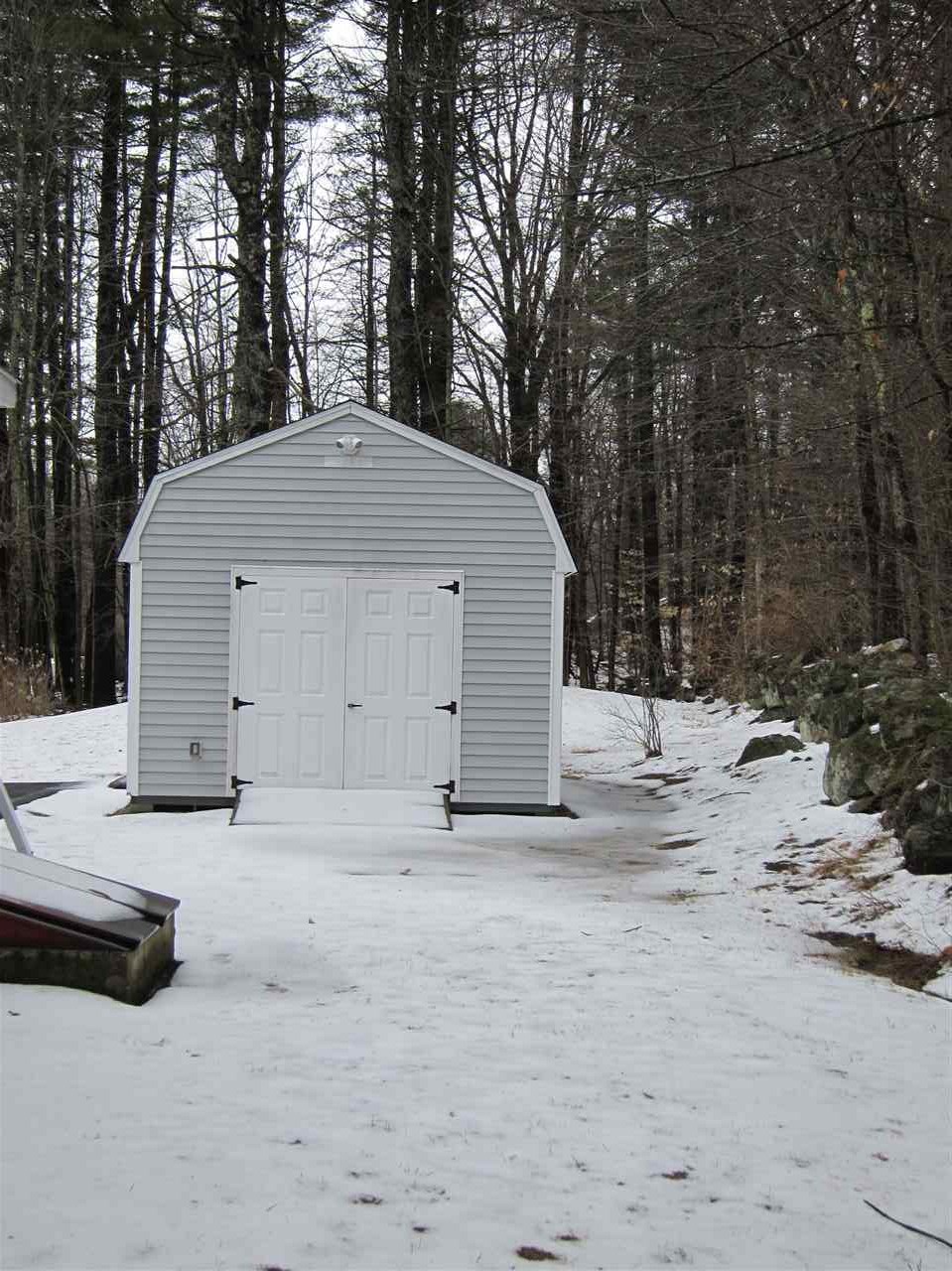146 S Road Hopkinton, NH 03229 - Photo 4 of 35