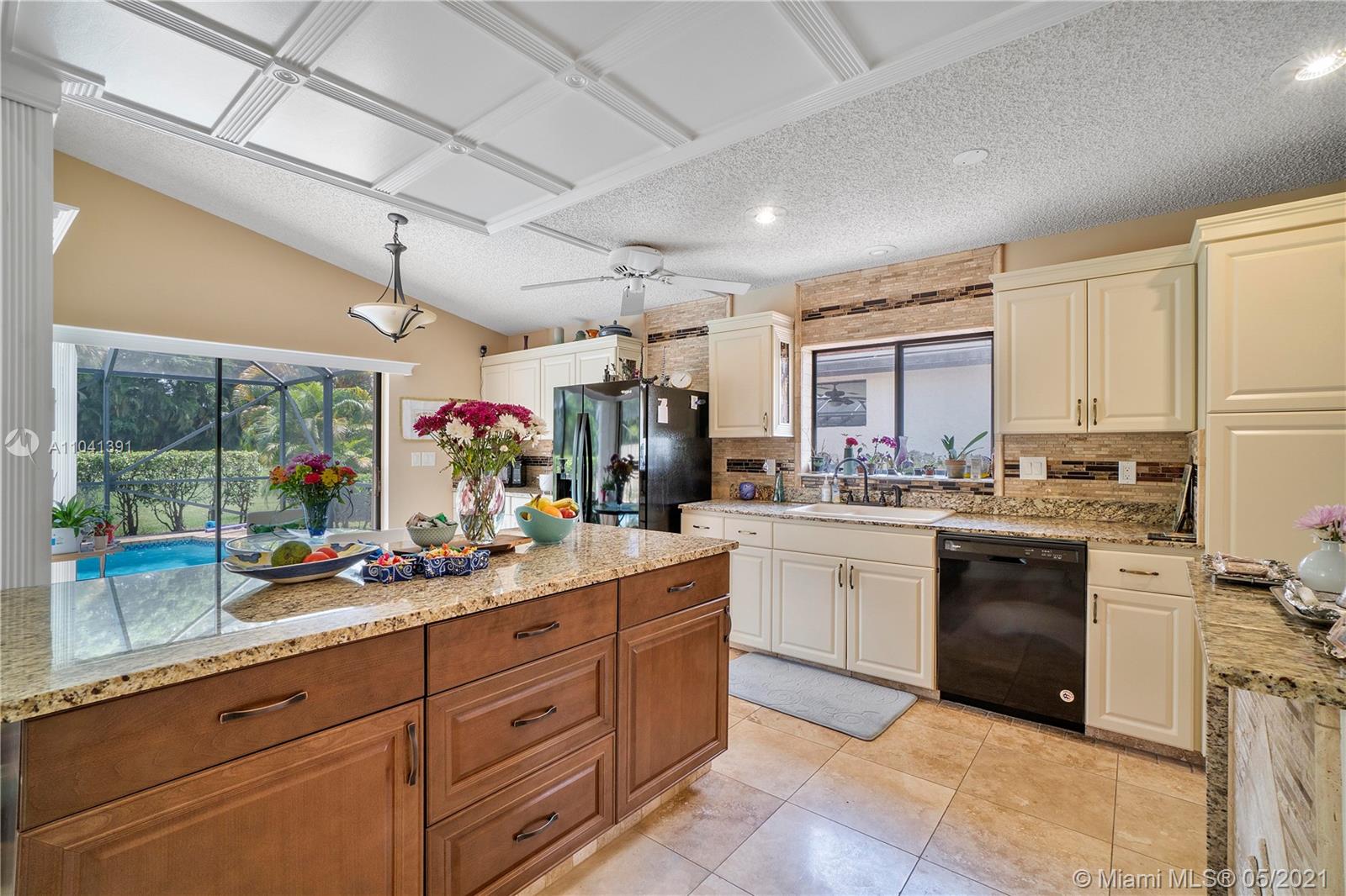 21386 Bridgeview Drive Boca Raton, FL 33428 - Photo 12 of 44