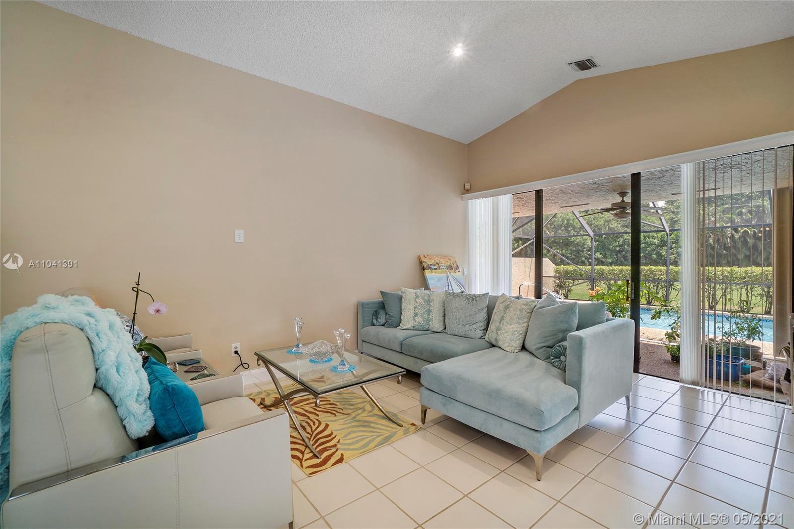 21386 Bridgeview Drive Boca Raton, FL 33428 - Photo 16 of 44