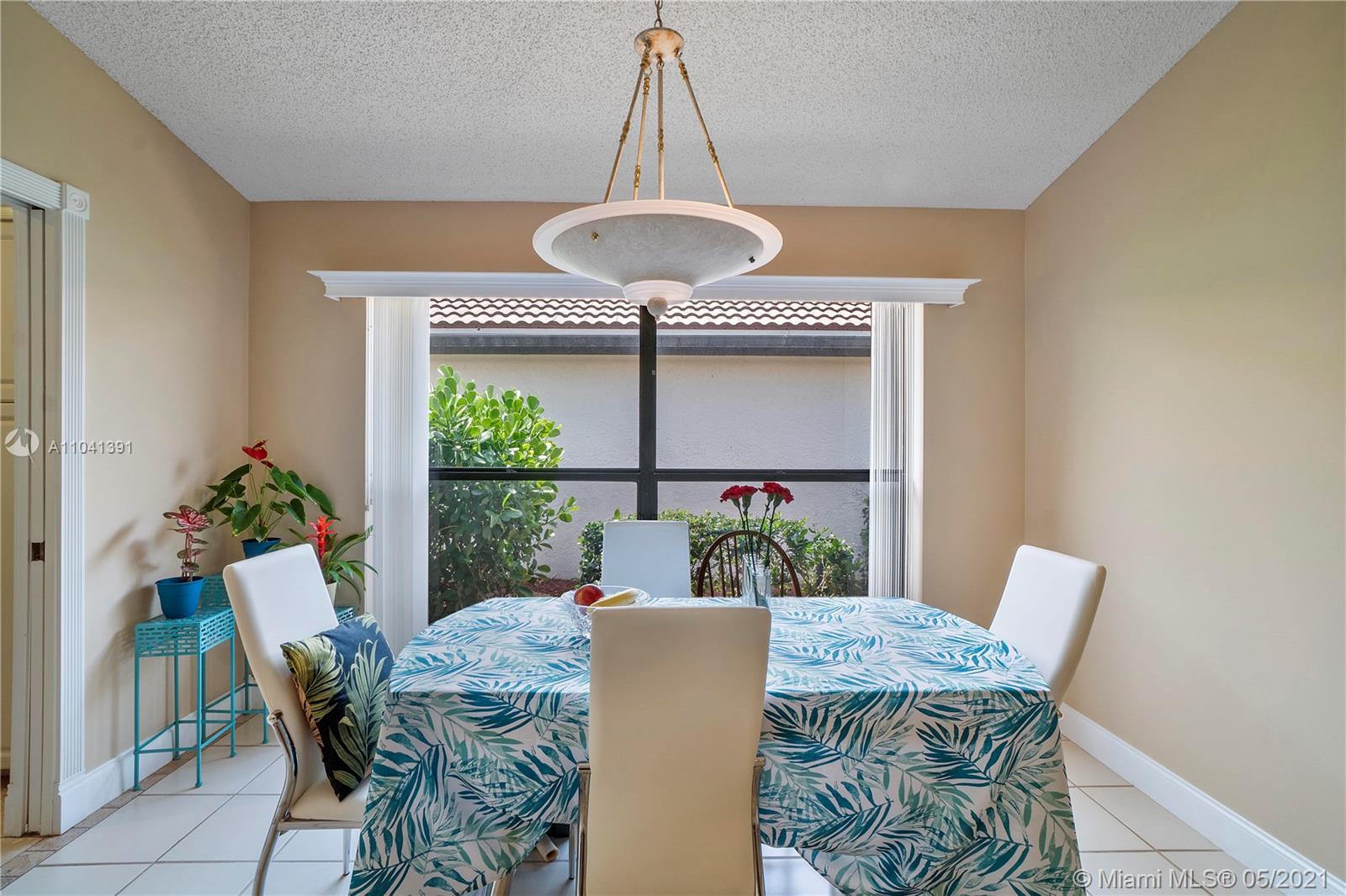 21386 Bridgeview Drive Boca Raton, FL 33428 - Photo 17 of 44