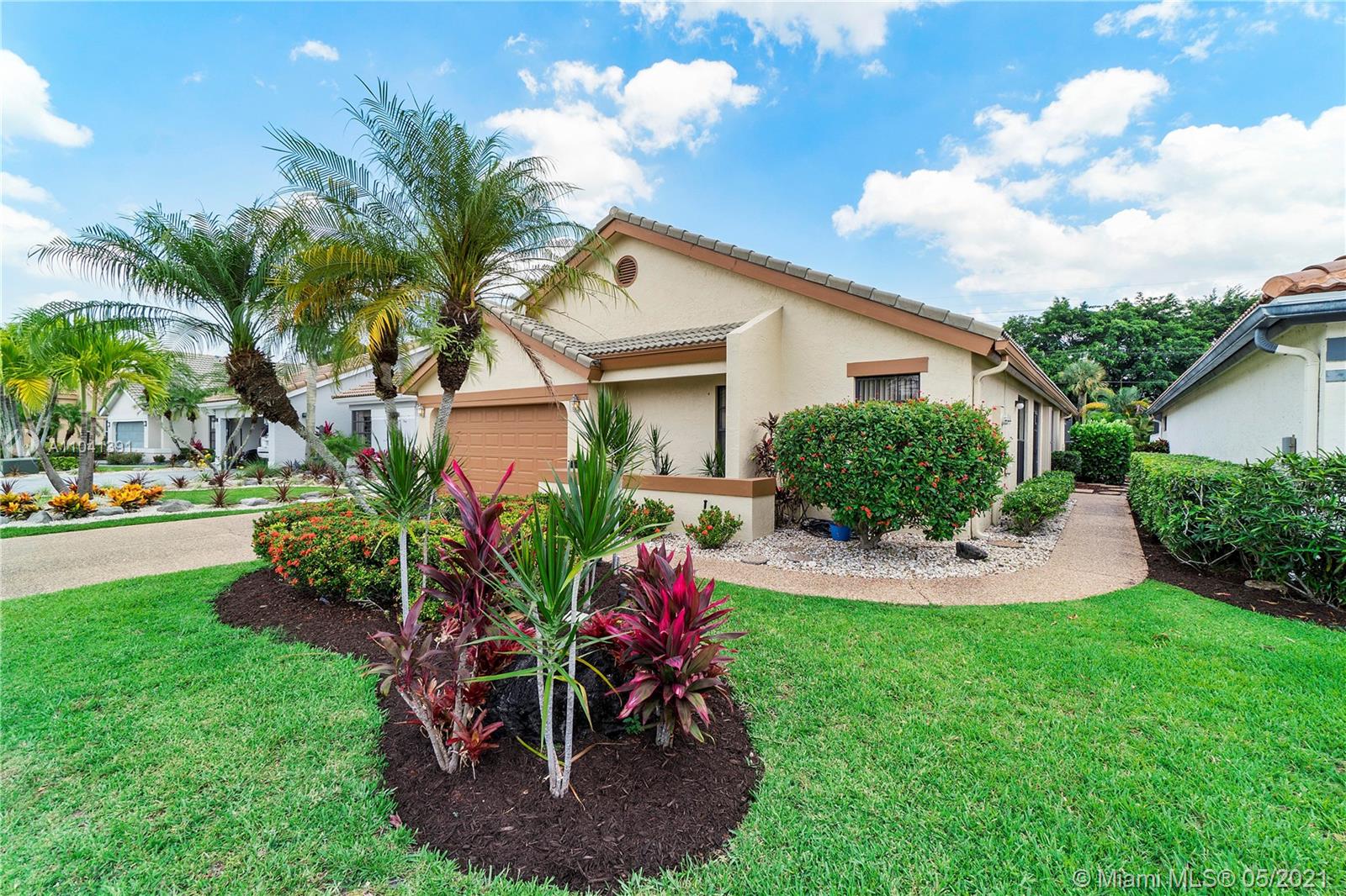 21386 Bridgeview Drive Boca Raton, FL 33428 - Photo 6 of 44