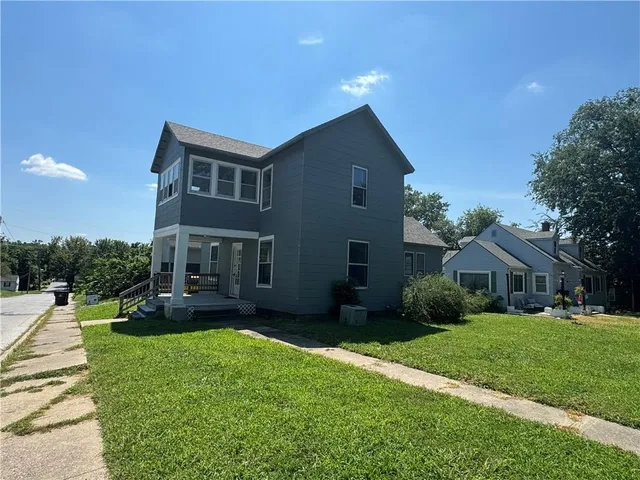 $240,000 | 428 Broad Street, Warrensburg, MO 64093