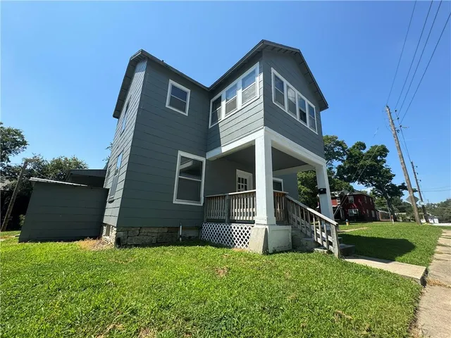 $240,000 | 428 Broad Street, Warrensburg, MO 64093