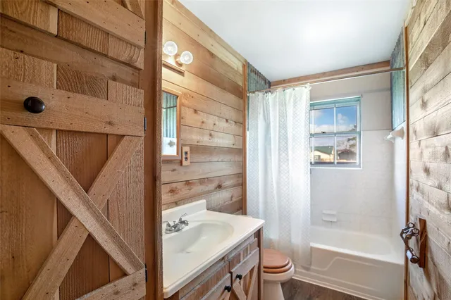 $1,650 | 17219 Janacek Road, Crosby, TX 77532