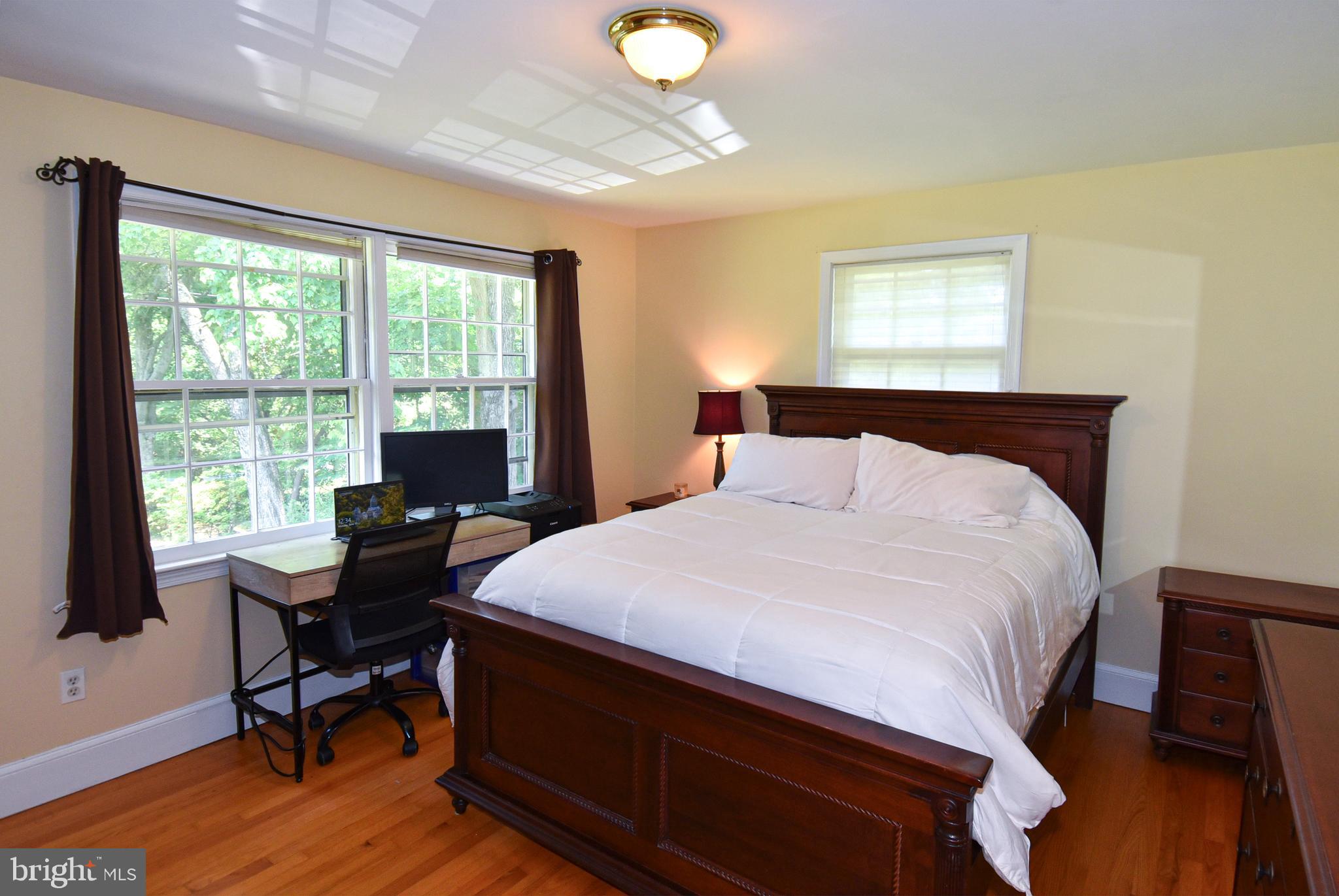 11525 Vale Road Oakton, VA 22124 - Photo 22 of 59