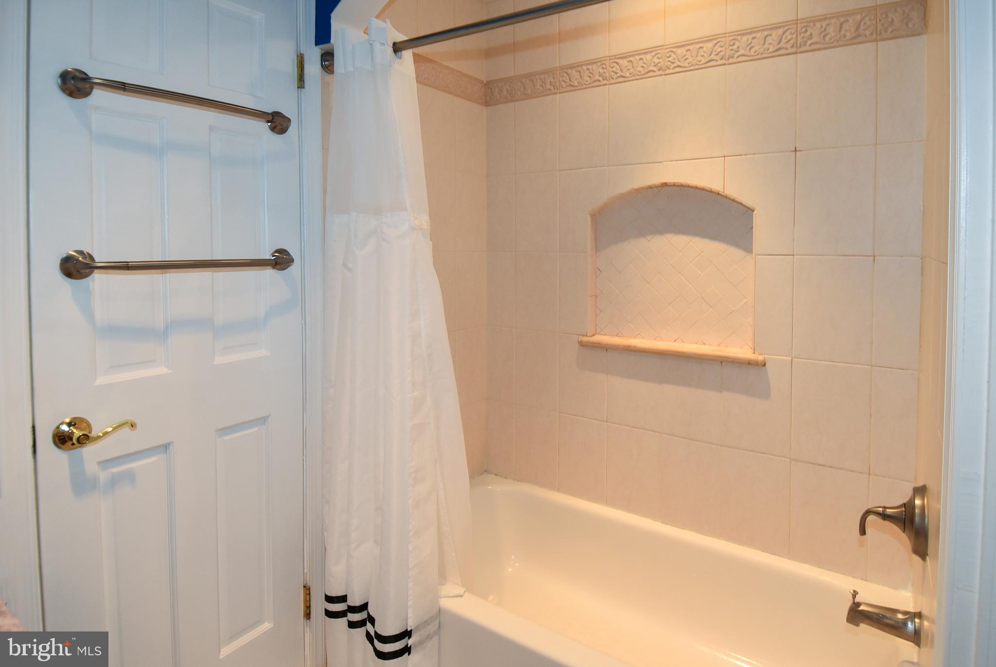 11525 Vale Road Oakton, VA 22124 - Photo 31 of 59