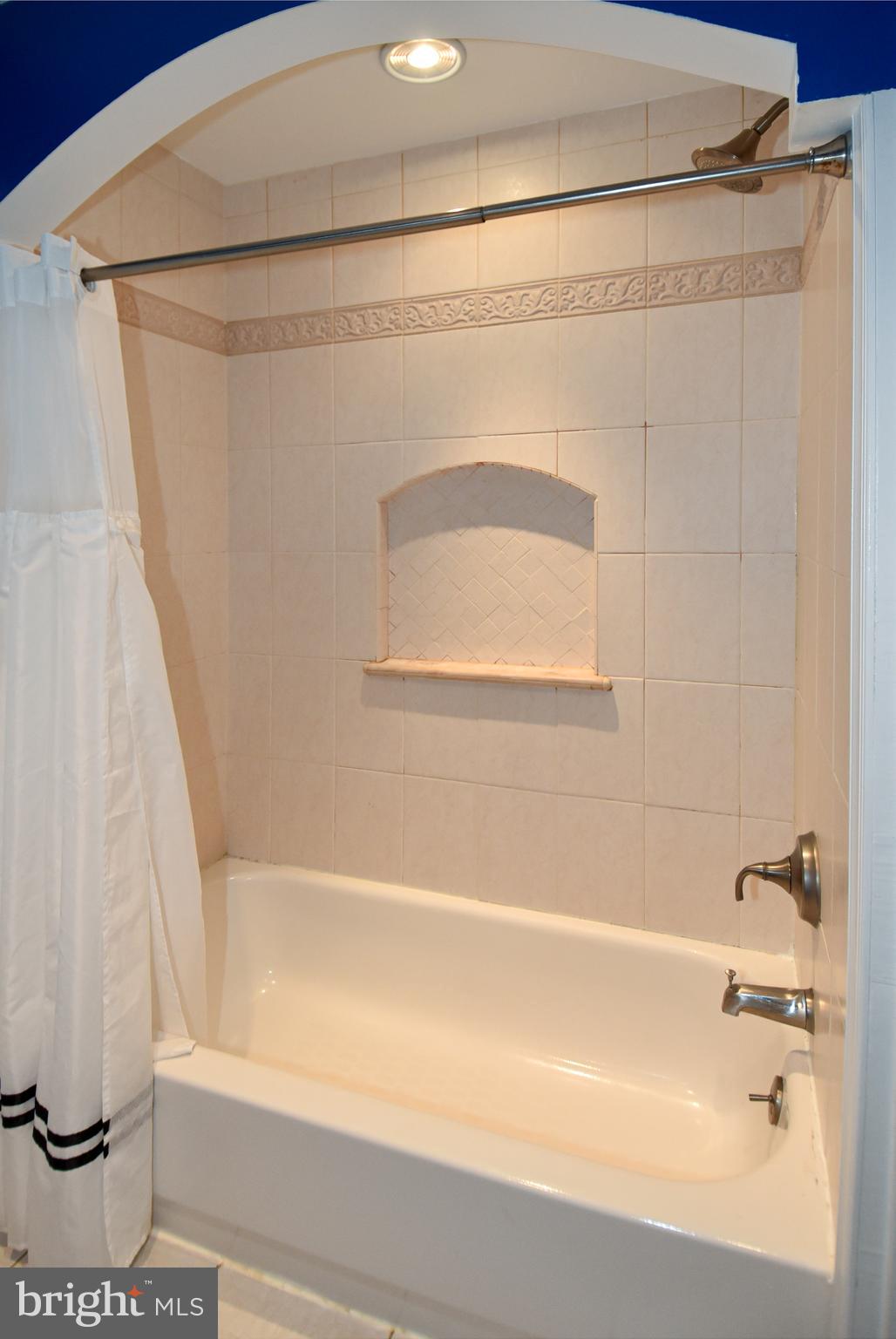 11525 Vale Road Oakton, VA 22124 - Photo 32 of 59