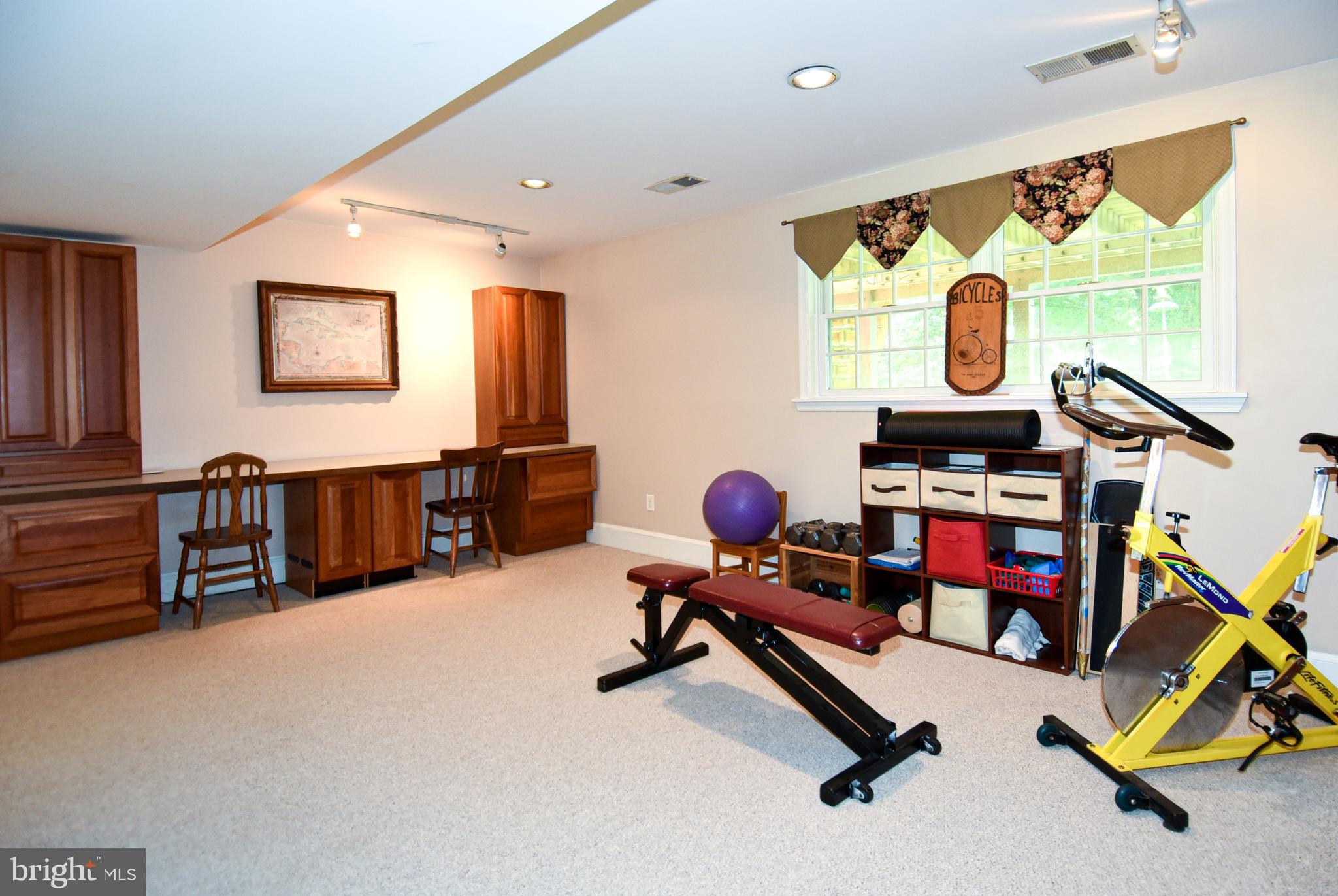 11525 Vale Road Oakton, VA 22124 - Photo 41 of 59