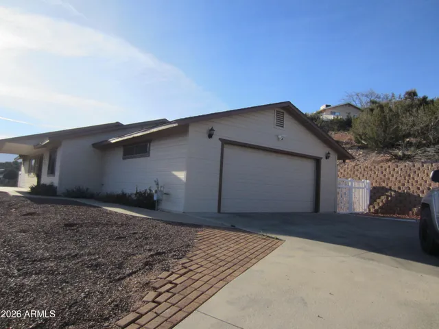 $2,100 | 2314 Valley Drive, Cottonwood, AZ 86326
