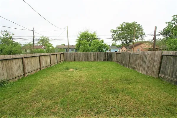 $1,570 | 9606 Ashville Drive, Unit B, Houston, TX 77051