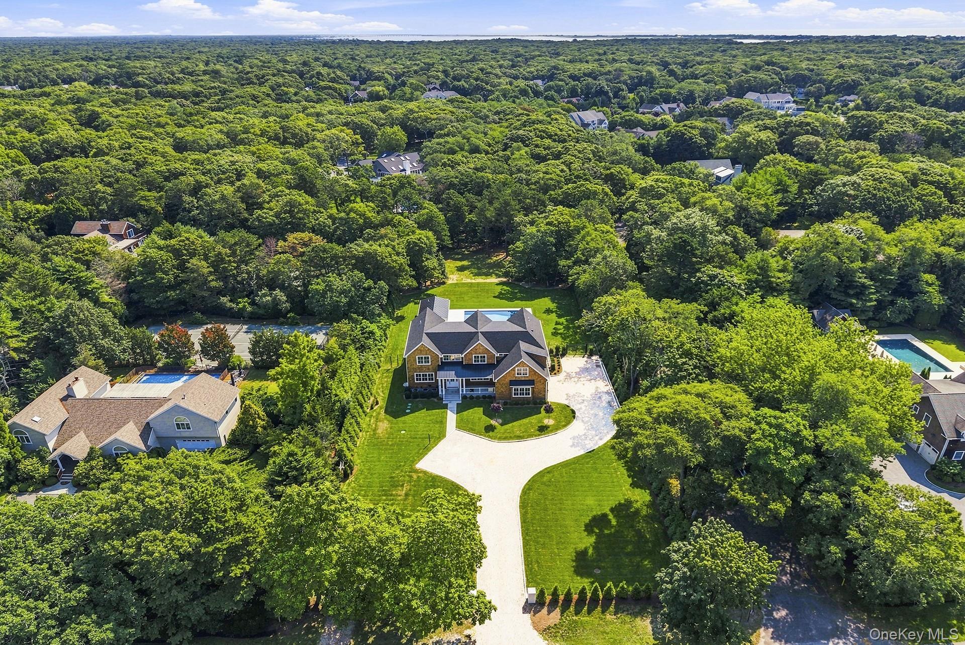 34 Old Main Road Quogue, NY 11959 - Photo 9 of 35 Gallery Image 9