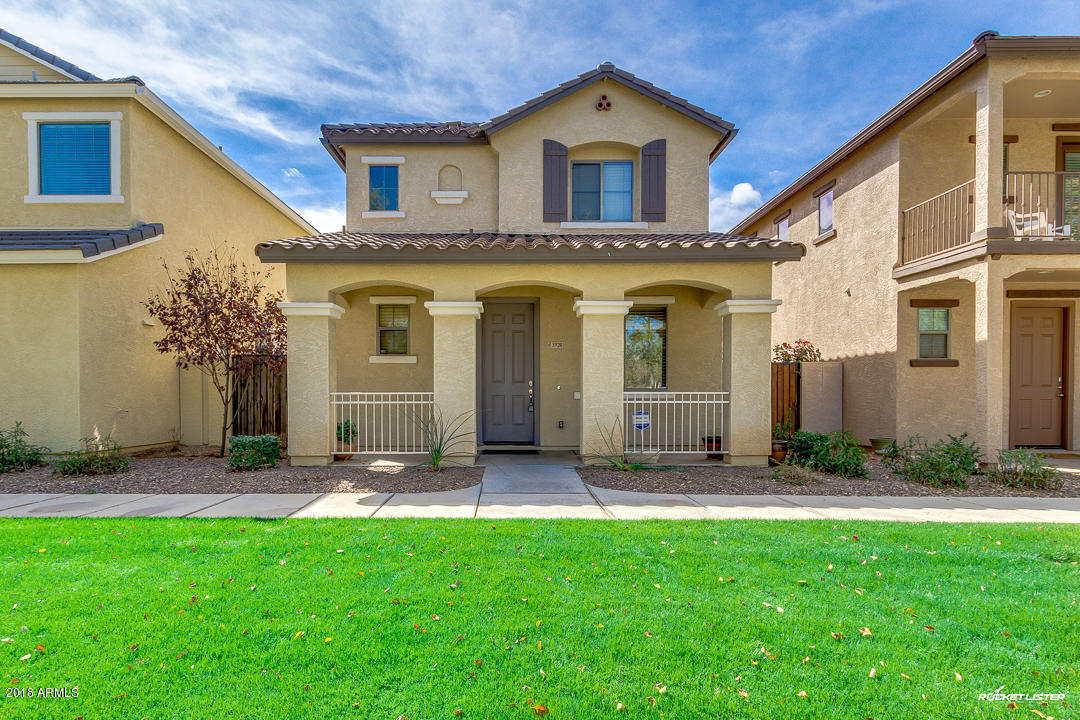 3920 South Rim Road Gilbert, AZ 85297 - Photo 1 of 41 01-Rim