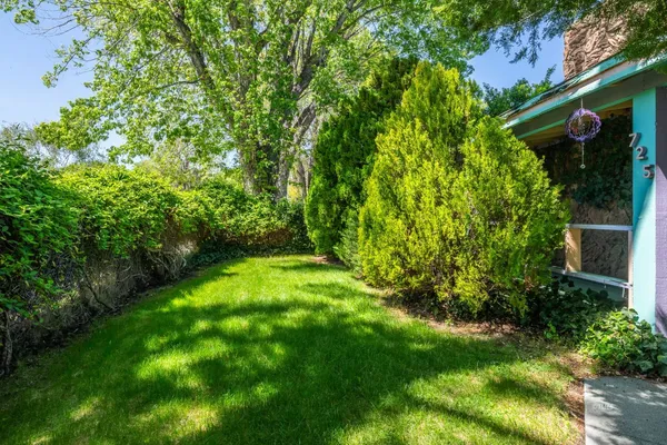 $549,900 | 725 West Elm Street, Bishop, CA 93514